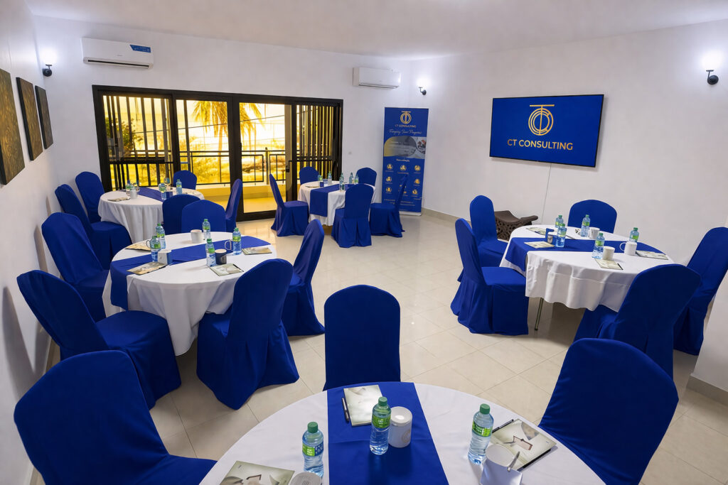 Salle de formation lumineuse Soleil à Dakar CT Consulting